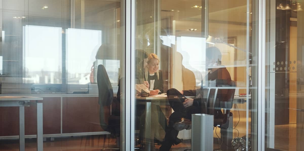 AFM en KWINK groep evalueren convenant vakbekwaamheid